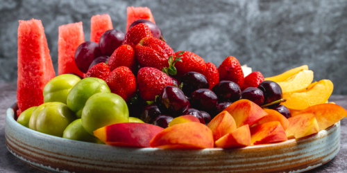 Τα πιο υγιεινά & δροσερά καλοκαιρινά φρούτα